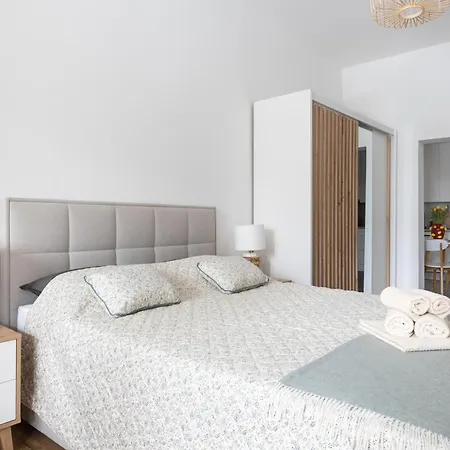 Aparthotel Stare