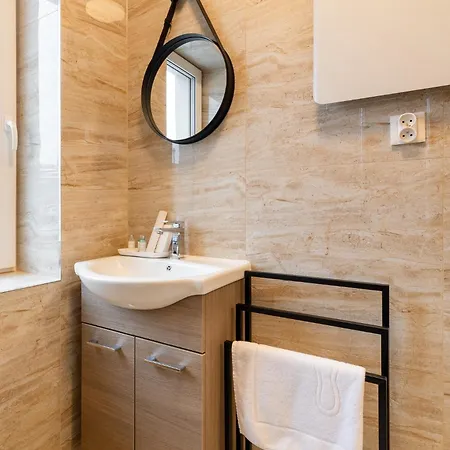 Stare 아파트호텔 비엘스코-비아와