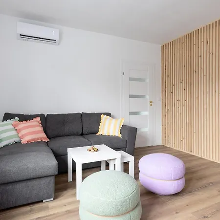 Stare Aparthotel