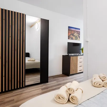 Aparthotel Stare 3*